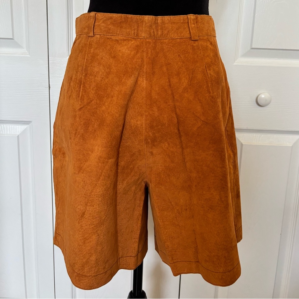 Vintage The Limited High Waisted Pleated Suede Leather Mom Shorts Size 12 - Picture 4 of 7